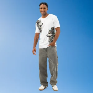 Boy wearing the Cotton Crew Neck white T-shirt featuring an Akita tatoo style artwork